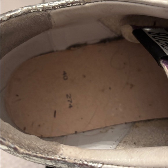 Women's Golden Goose Metallic Pink Star Accent Sneakers - Picture 11 of 11